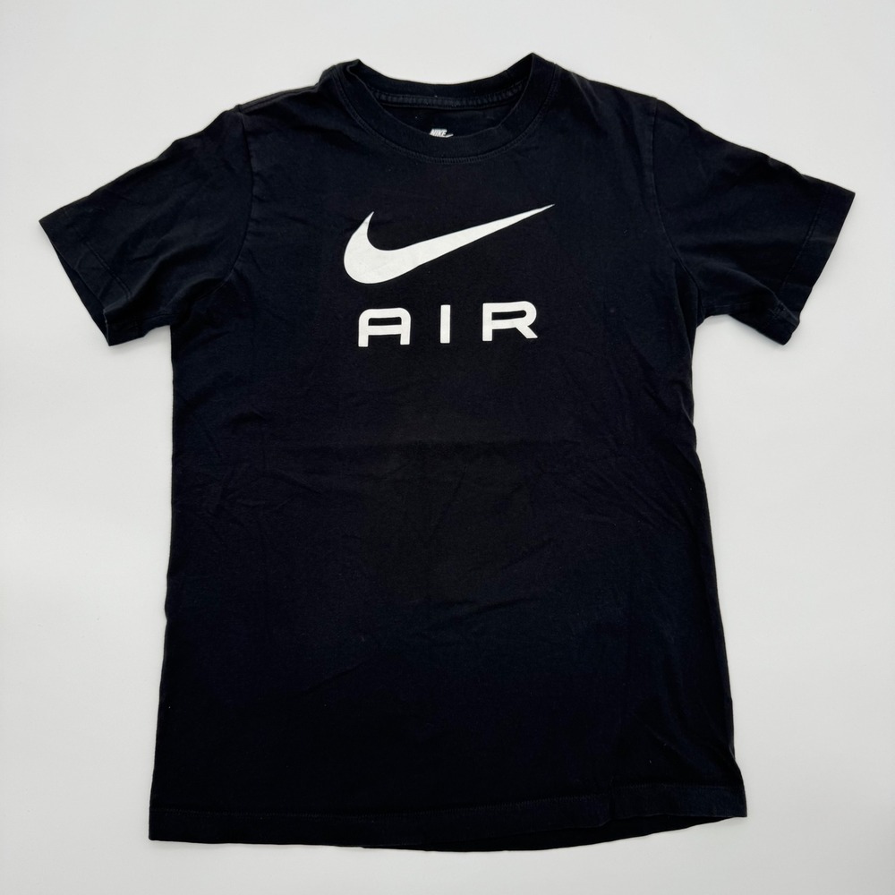 Nike‎ Air Boys Graphic T-Shirt Black White Swoosh Logo Short Sleeve Kids Tee